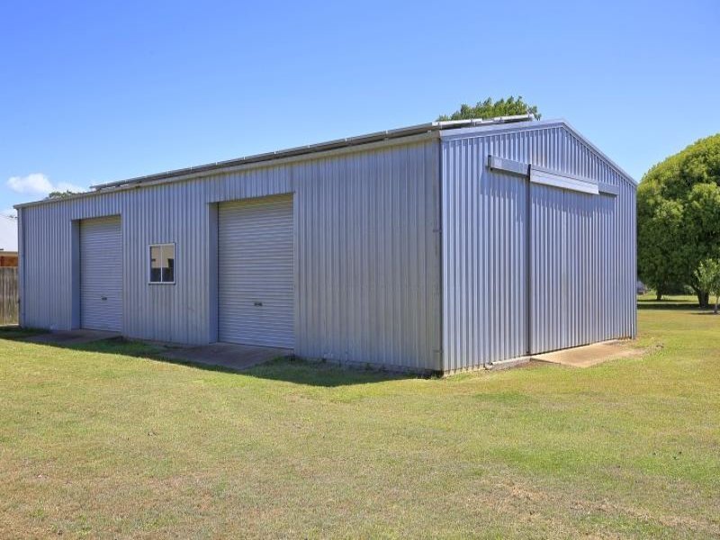QUEENSLANDER ON ACREAGE RIGHT IN 16
