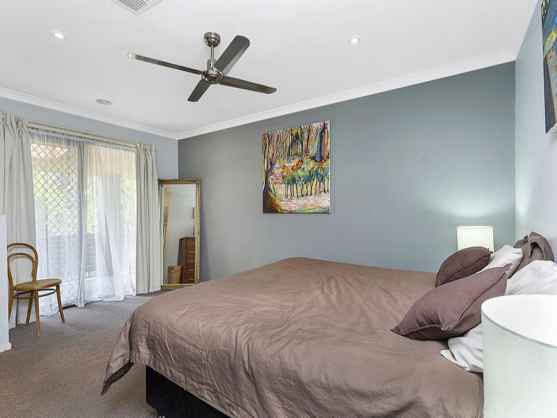 Beautiful 4 Bedroom Home 5