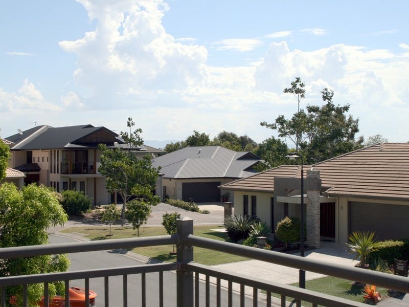 House Backing Parkland – 4 Bedrooms 3 bathrooms – $429,000+