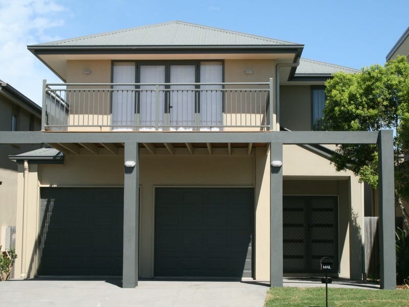House Backing Parkland – 4 2