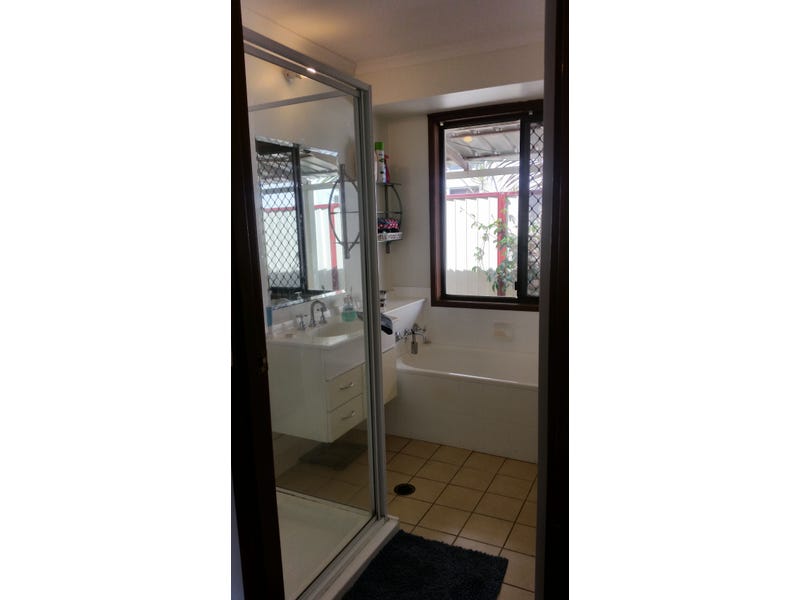 Under Contract Tidy 3 Bedroom 5