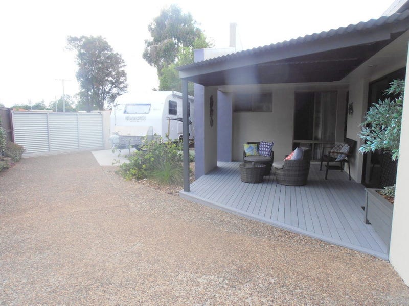UPDATED OPEN PLAN + POOL 3