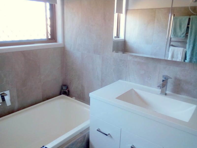 UPDATED OPEN PLAN + POOL 12