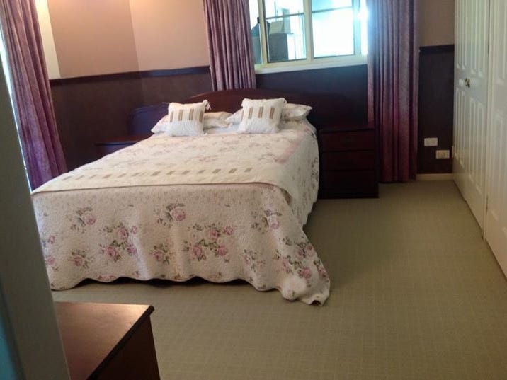 DRASTICALLY REDUCED as eldely owner 9