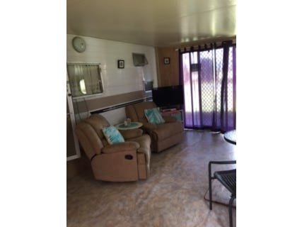 URGENT SALE – NEGOTIABLE PRICE 8