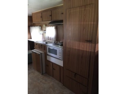 URGENT SALE – NEGOTIABLE PRICE 10