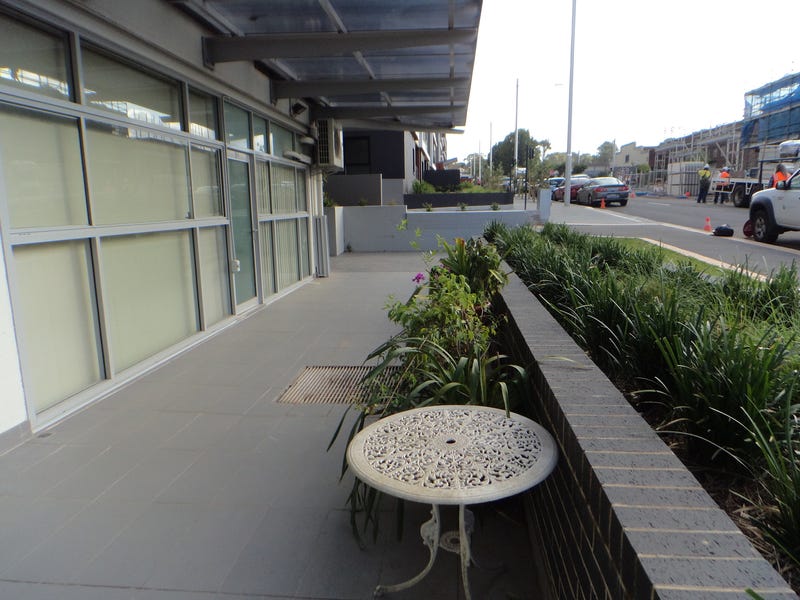 U44 / 2 Porter Street, 2
