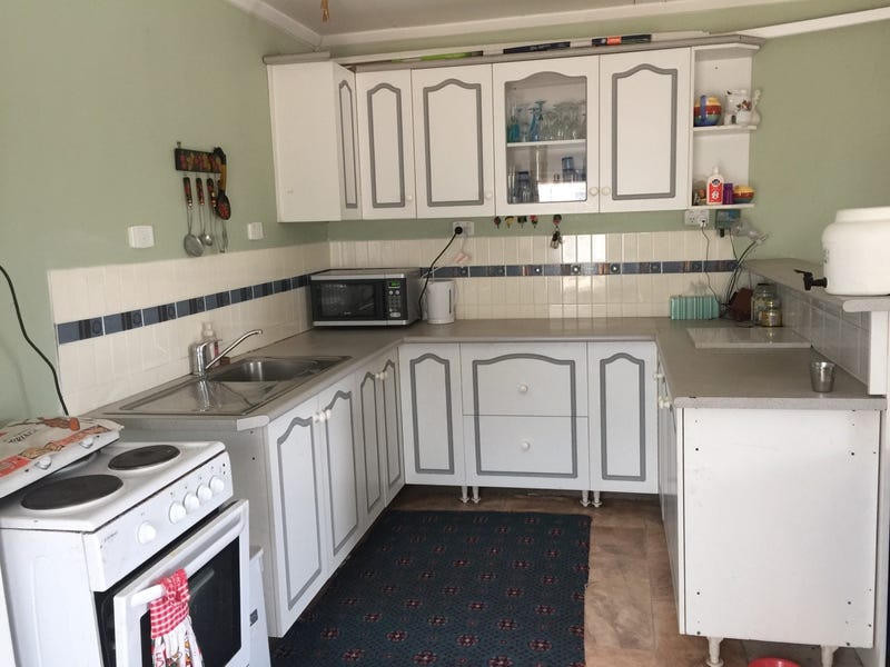 Riverfront Family Getaway *PRICE REDUCED 6