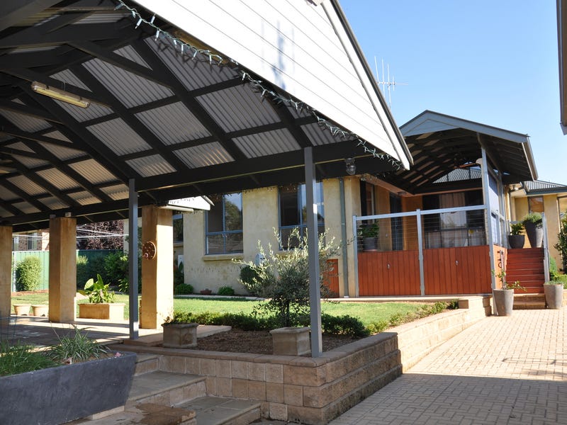 Fantastic yard plus self-contained studio/mancave