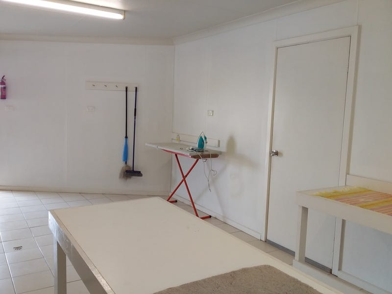Holiday Unit for Sale 11