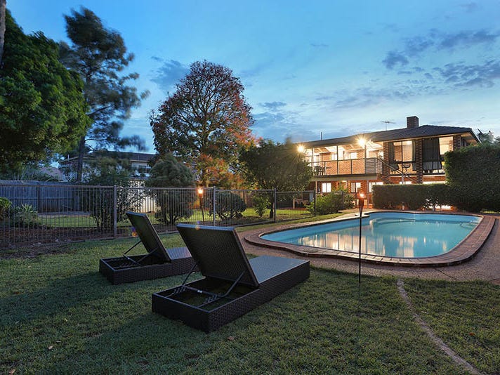 Start Living! Offers over $599,000 9