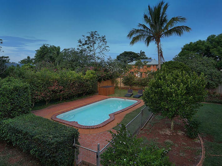 Start Living! Offers over $599,000 13
