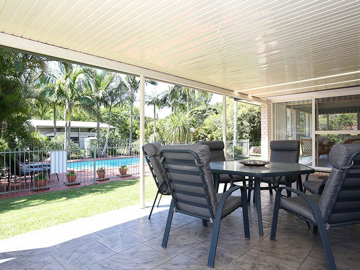 Spacious family home 5