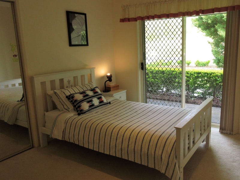 Spacious family home 11
