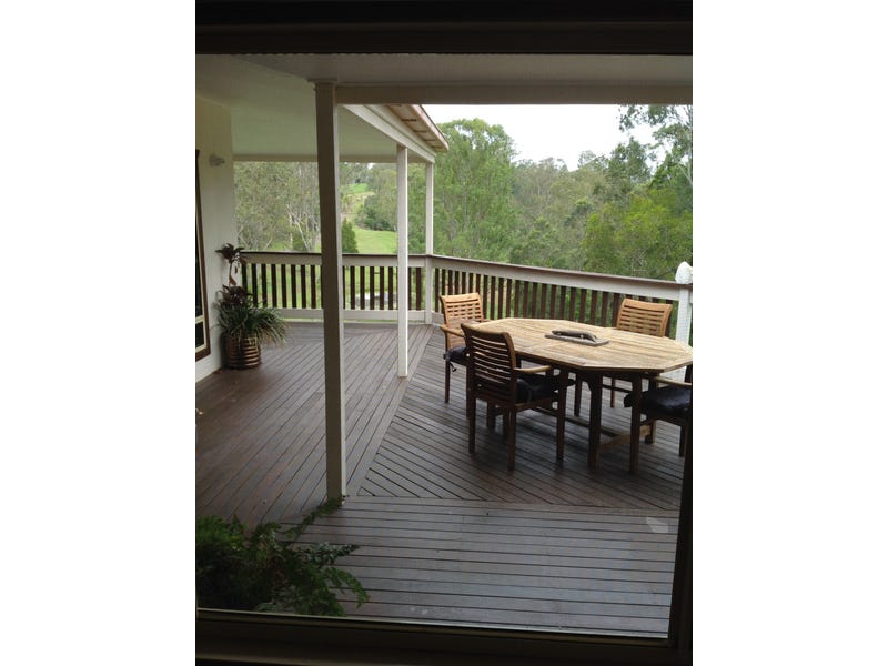 Country Manor 23