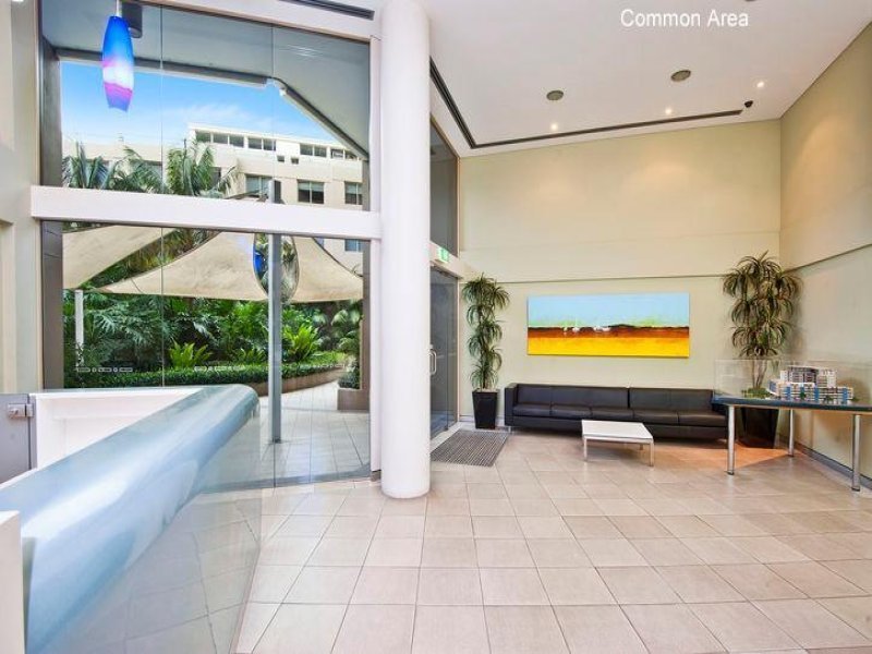 One Bedroom Apartment in Modern 6
