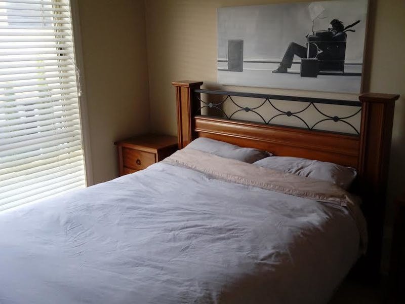 Prestigous Unley Three Bedroom home 5