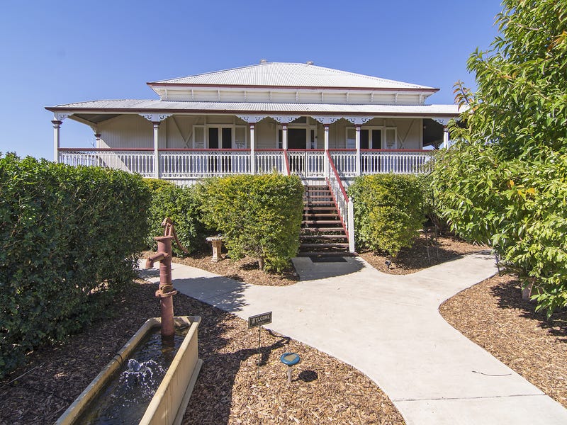 Life Style Property / Hobby Farm 29.5 flood free acres ON THE MARKET