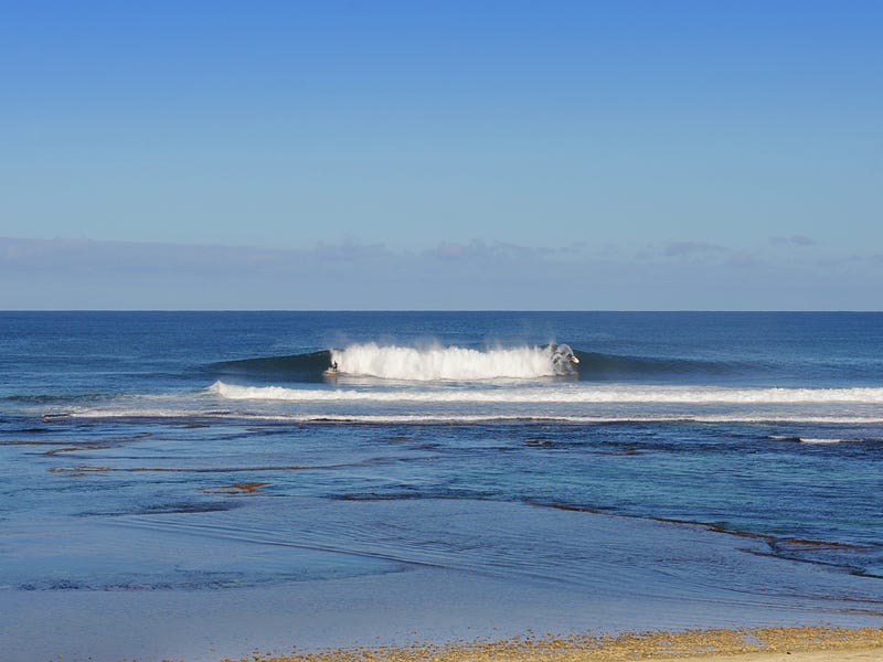 Walk to the beach 12