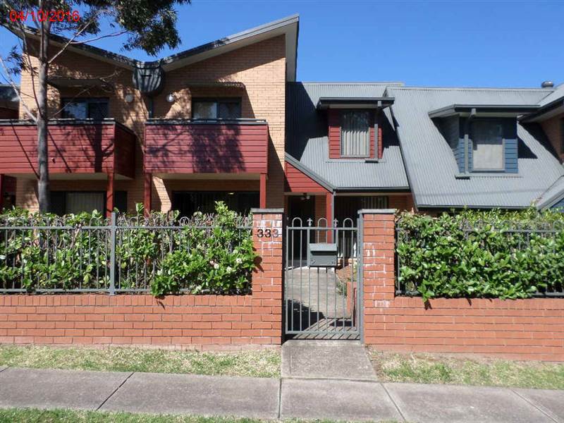 Defence Service very spacious Townhouse $739,000 to $769000