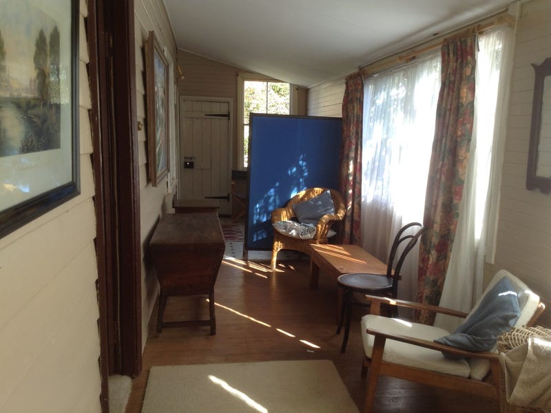 Weatherboard cottage 5