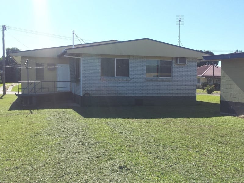 Lowset Brick house for sale 3