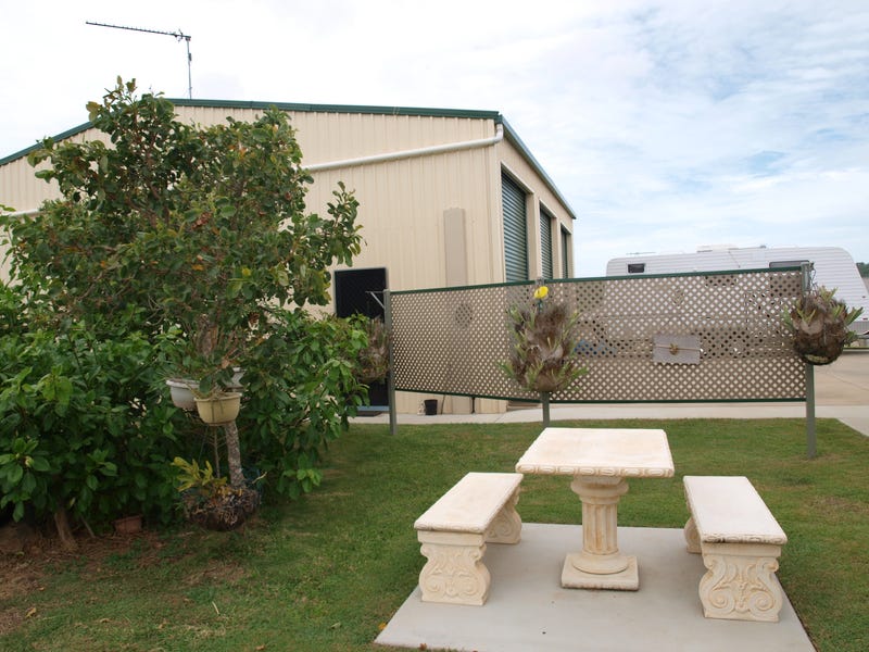 Large Executive Style Home On 9
