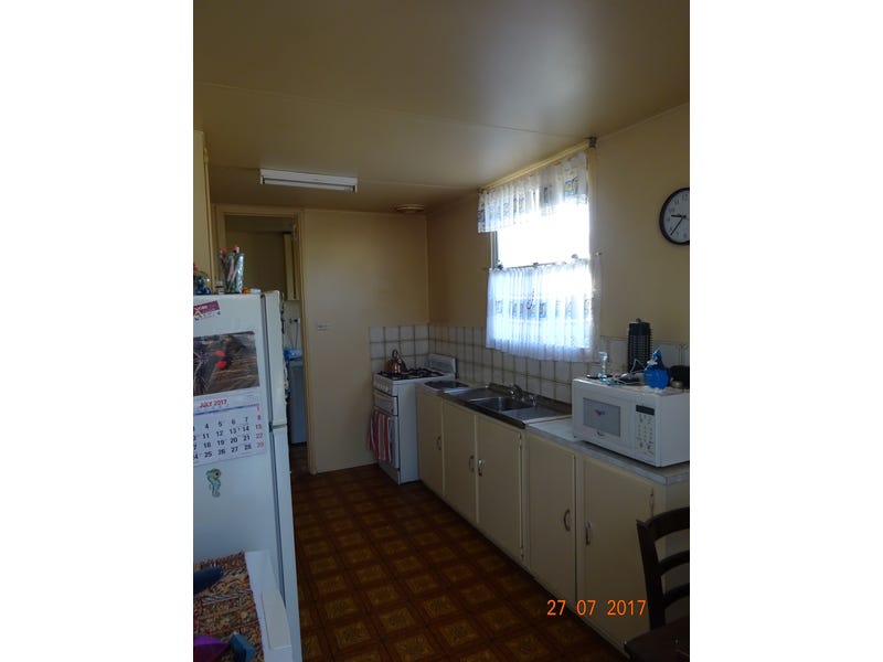 REDUCED PRICE…..FIRST HOME BUYER OR 6