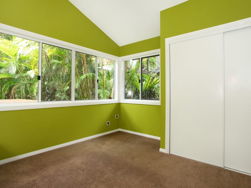 Large modern Gold Coast hinterland 22