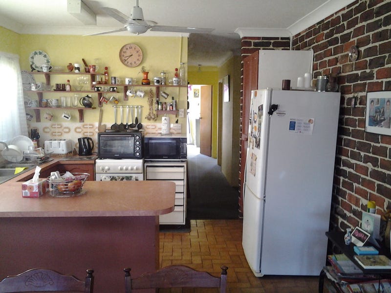 Nice 3 Bedroom Home 4