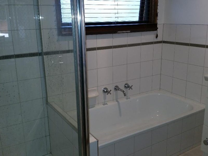 Everyday a holiday (Under Offer) 9