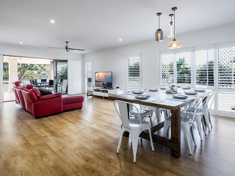 Large family home in quiet 3