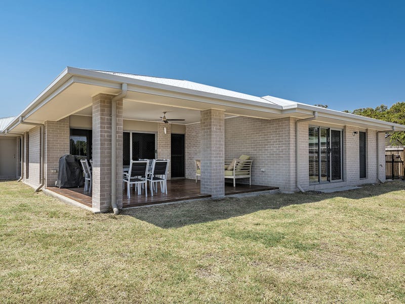 Large family home in quiet 17