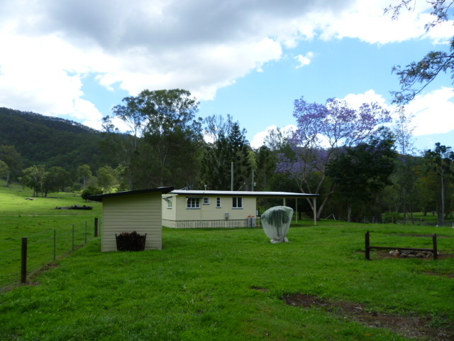 Rare residential land with cottage 16