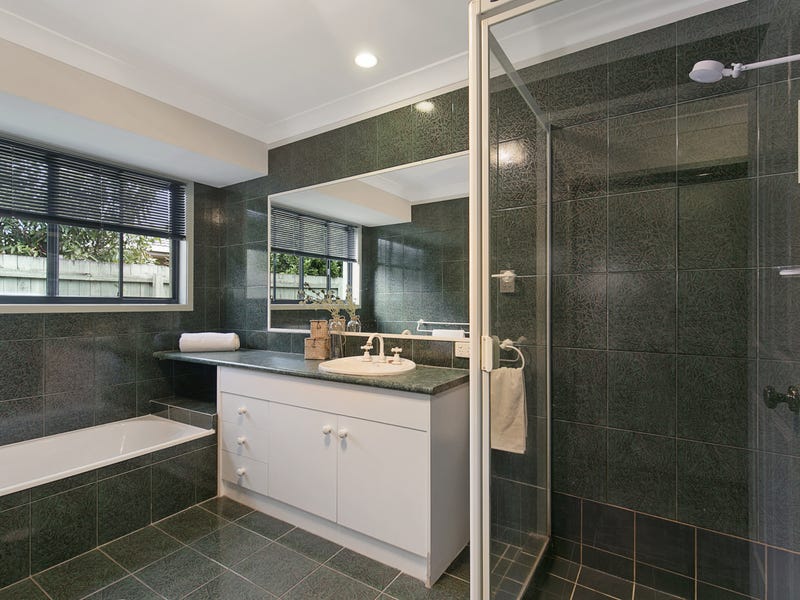 Prestigious Parklands address – Large 8
