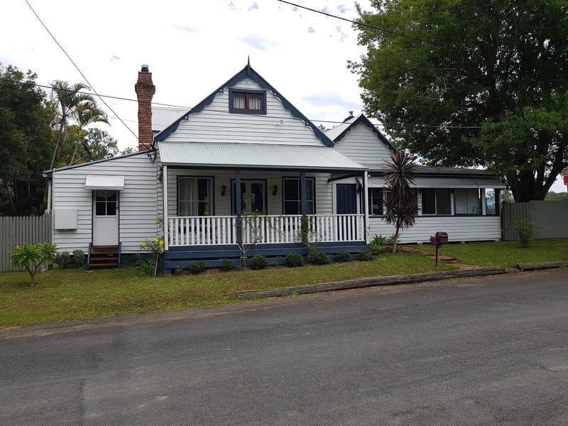 Character family home set on 2