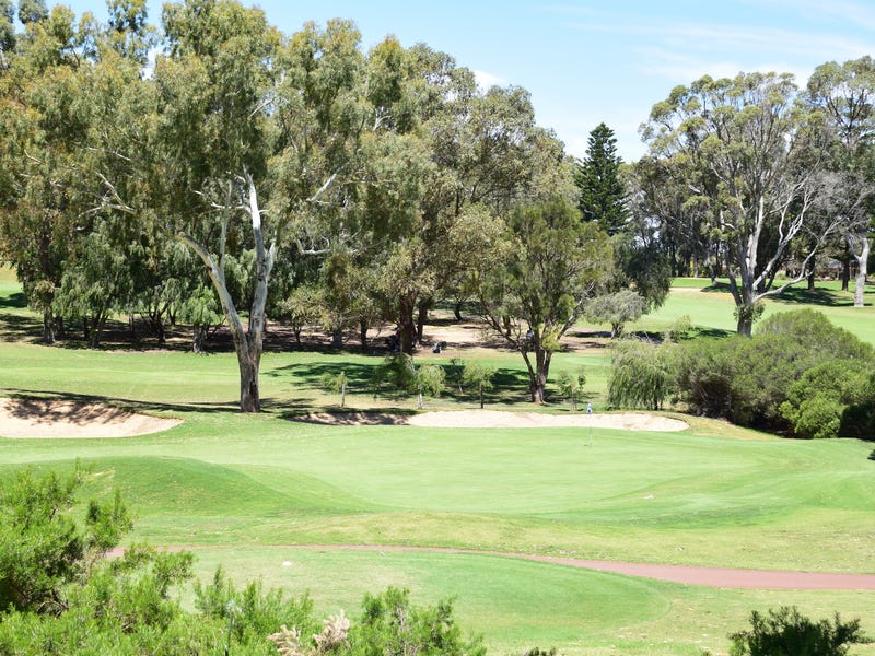 ARCHITECT DESIGN – OVERLOOKING THE MANDURAH COUNTRY CLUB 9TH GREEN