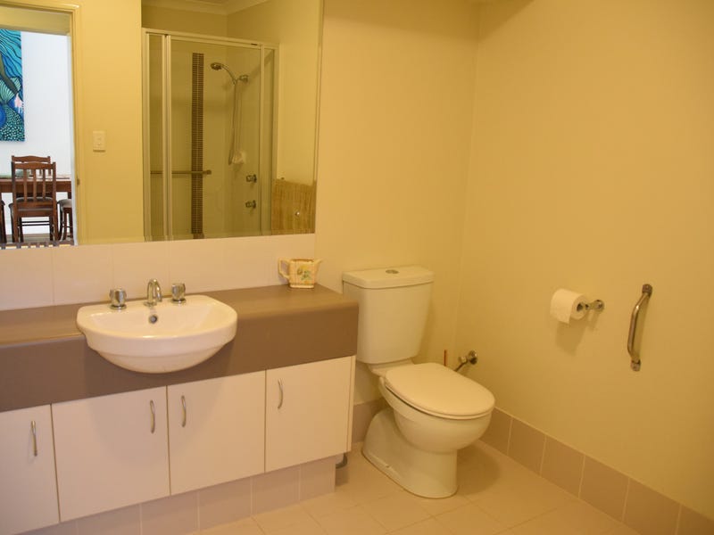 ARCHITECT DESIGN – OVERLOOKING THE 12