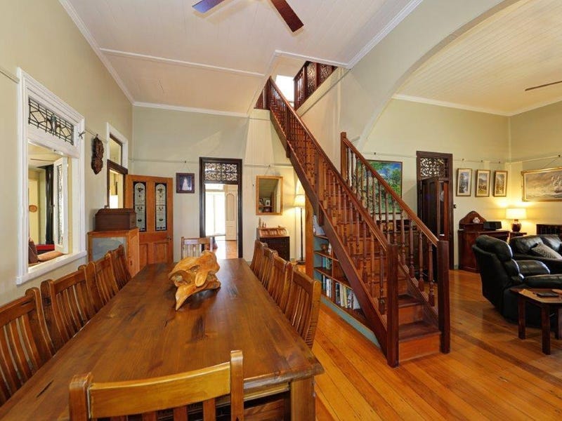 Beautiful Home – Great Location 4