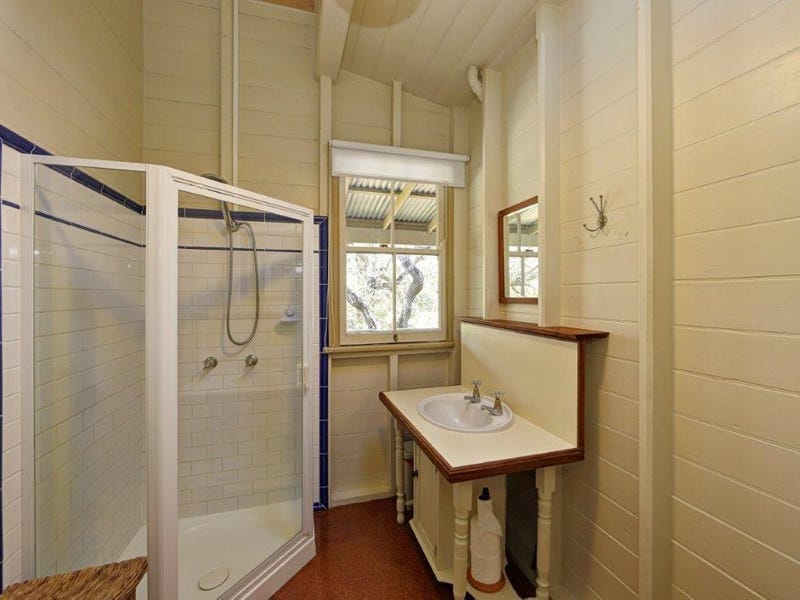 Beautiful Home – Great Location 15
