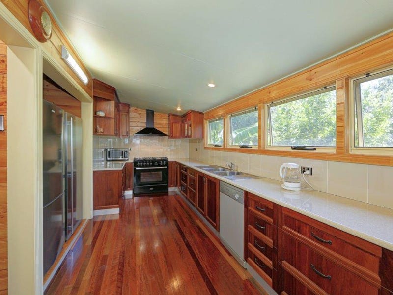 Beautiful Home – Great Location 17