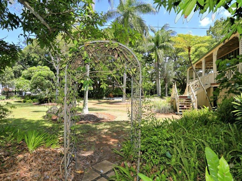 Beautiful Home – Great Location 28