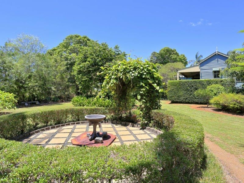 Beautiful Home – Great Location 35