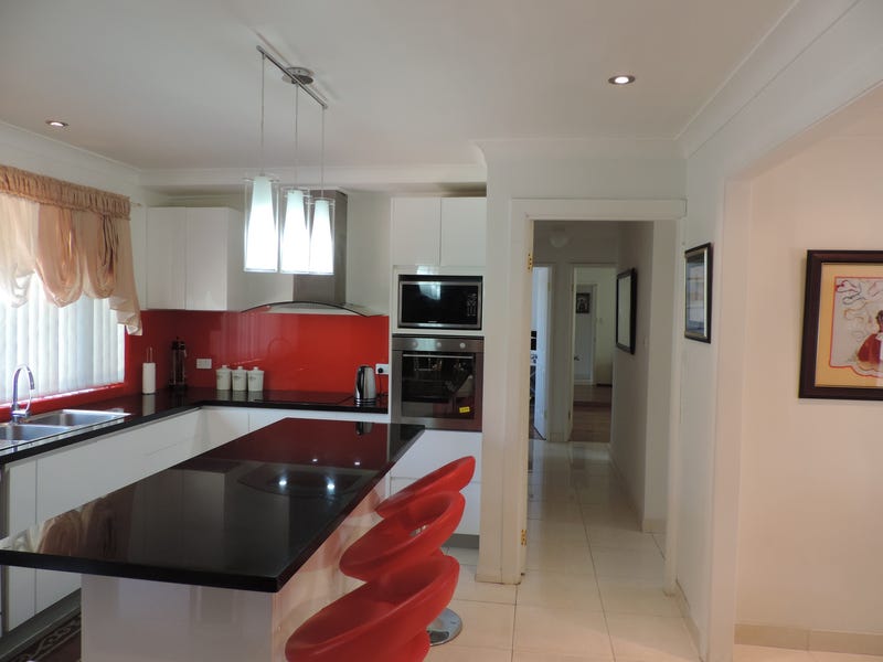 Comfortable family home or great 7