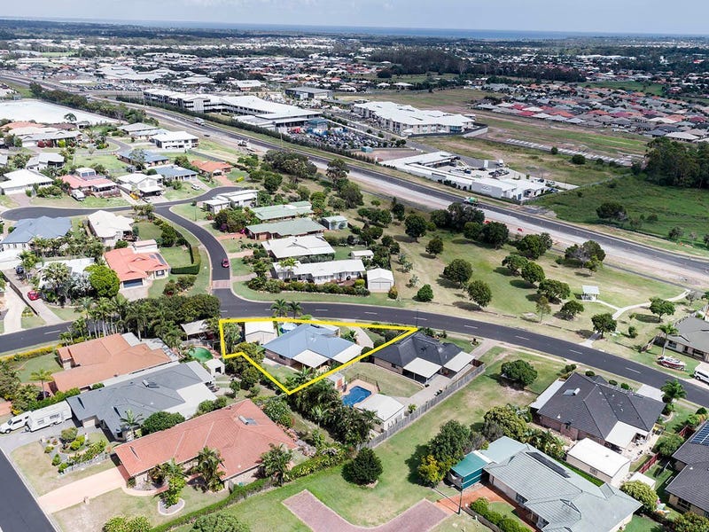 Great Home In a Great 19