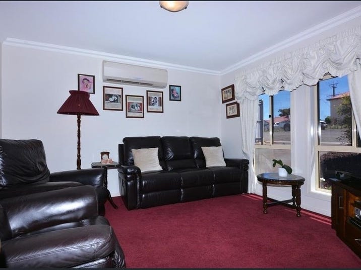UNDER CONTRACT!! 4