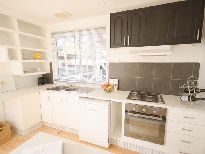 UNDER OFFER 6