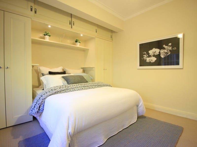 Bright and spacious 2 bedroom 2