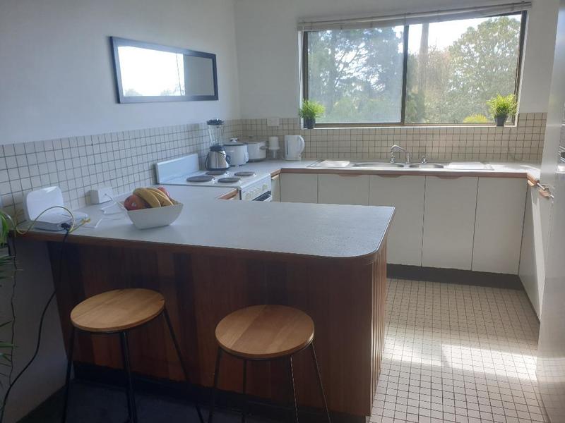 TOP FLOOR, GREAT LOCATION,  3