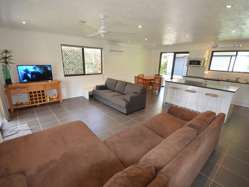 NOW REDUCED!! LOOK AT LOCATION & LAND SIZE!!!!